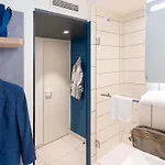 Ibis Budget Centre Confluence מלון