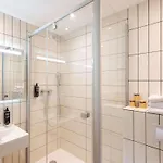 Ibis Budget Centre Confluence Hotel 2*