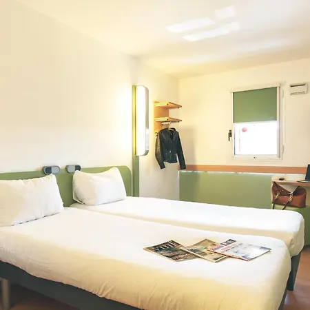 Ibis Budget Centre Confluence Hotel