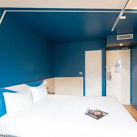 Hotel Ibis Budget Centre Confluence 2*