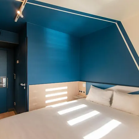 Hotel Ibis Budget Centre Confluence 2*