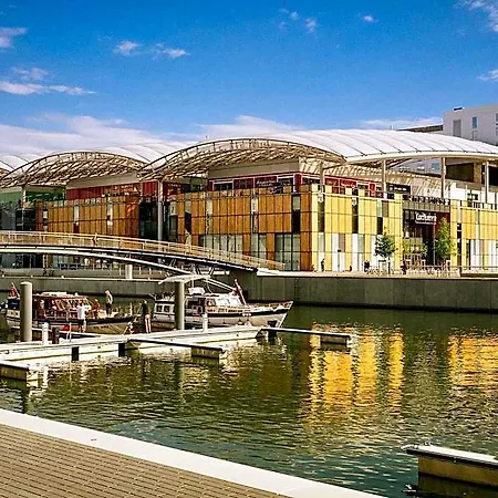 Hotel Ibis Budget Centre Confluence Lyon