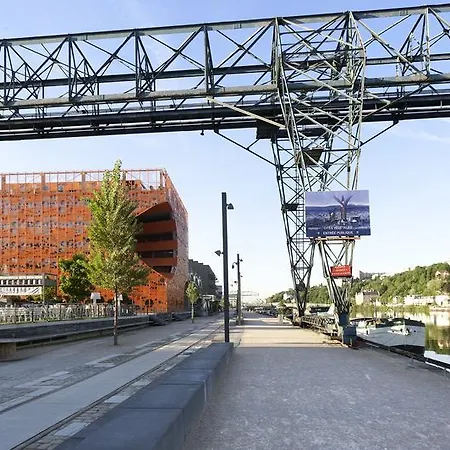 Hotel Ibis Budget Centre Confluence 2*