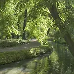 Отель Ibis Budget Centre Confluence 2*