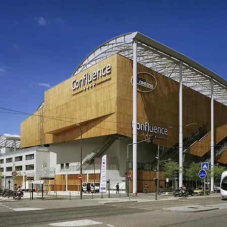 Hotel Ibis Budget Centre Confluence